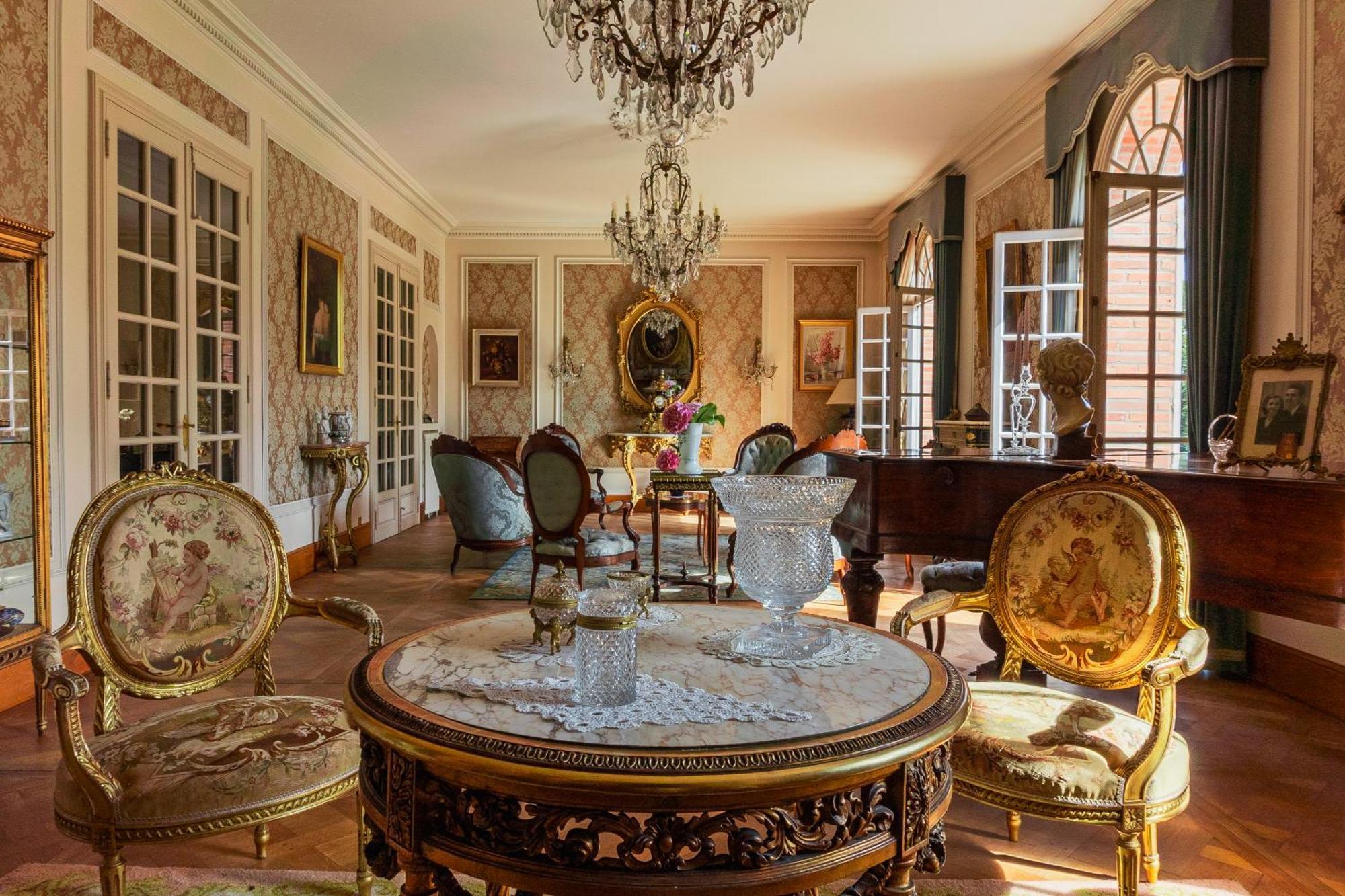 Castel Bois Marie, Maison D'Hotes Montauban Exteriör bild The drawing room