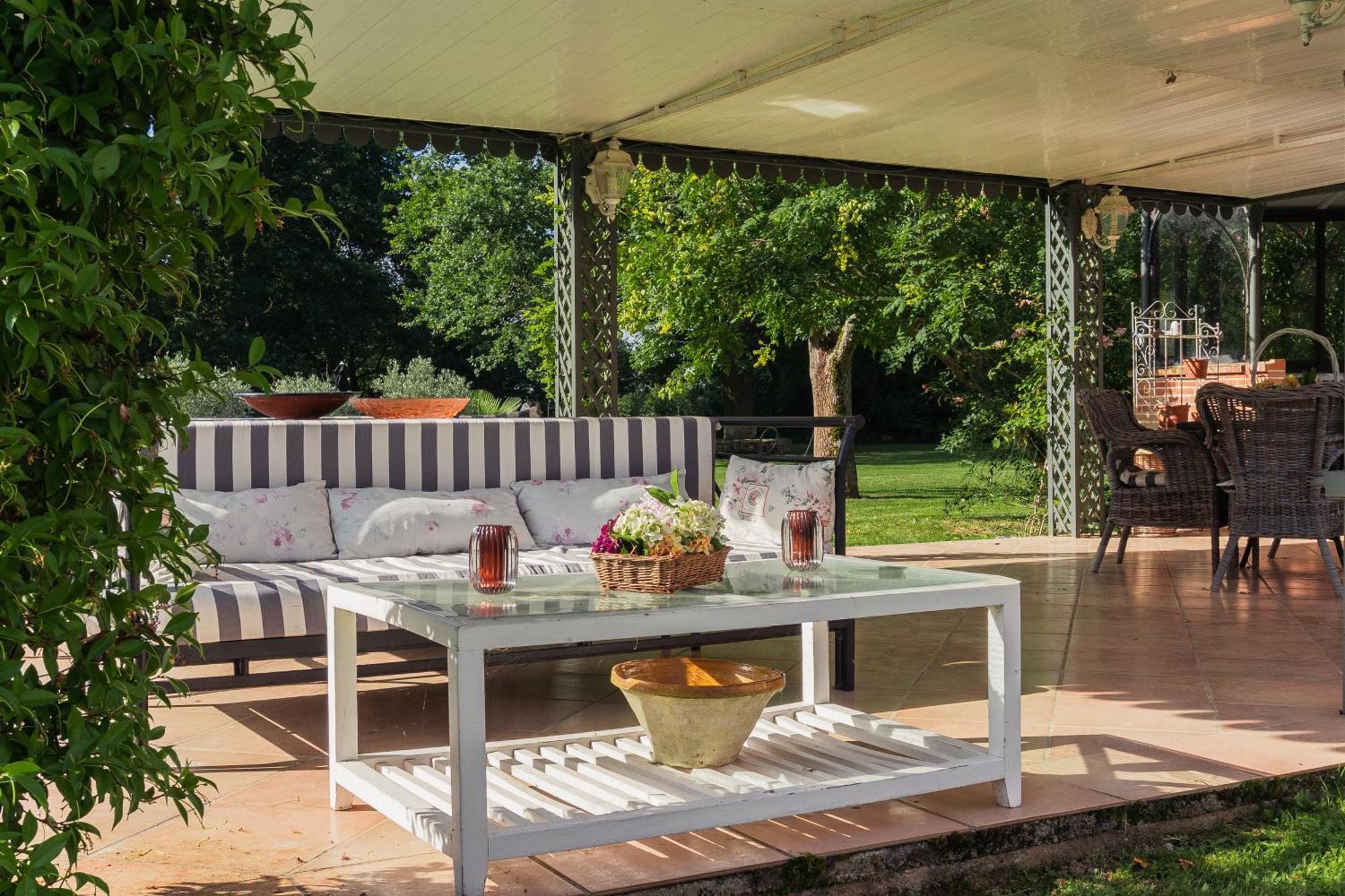 Castel Bois Marie, Maison D'Hotes Montauban Exteriör bild Pergola